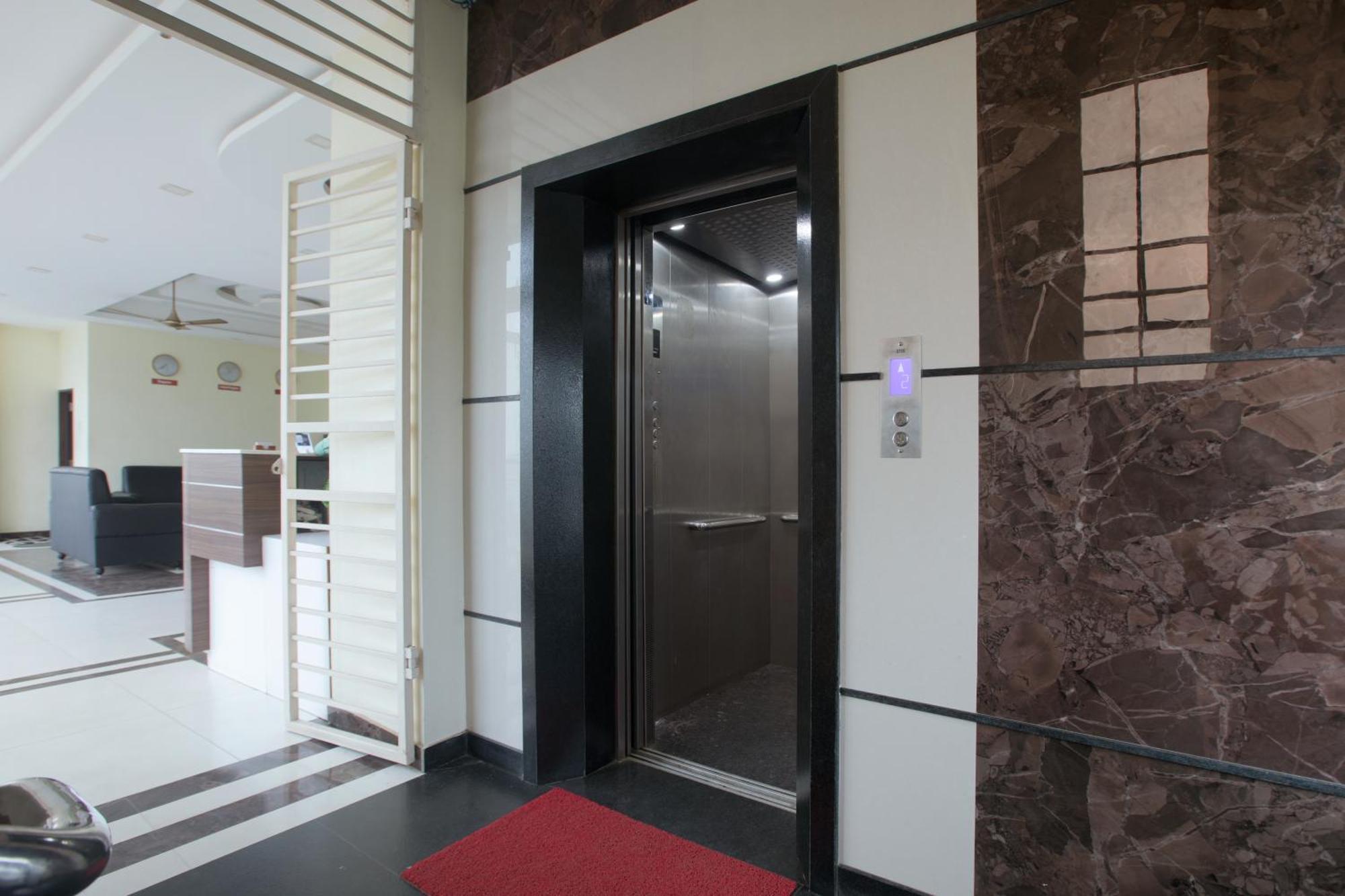 Manjhi Residency Tiruchirappalli Exterior foto
