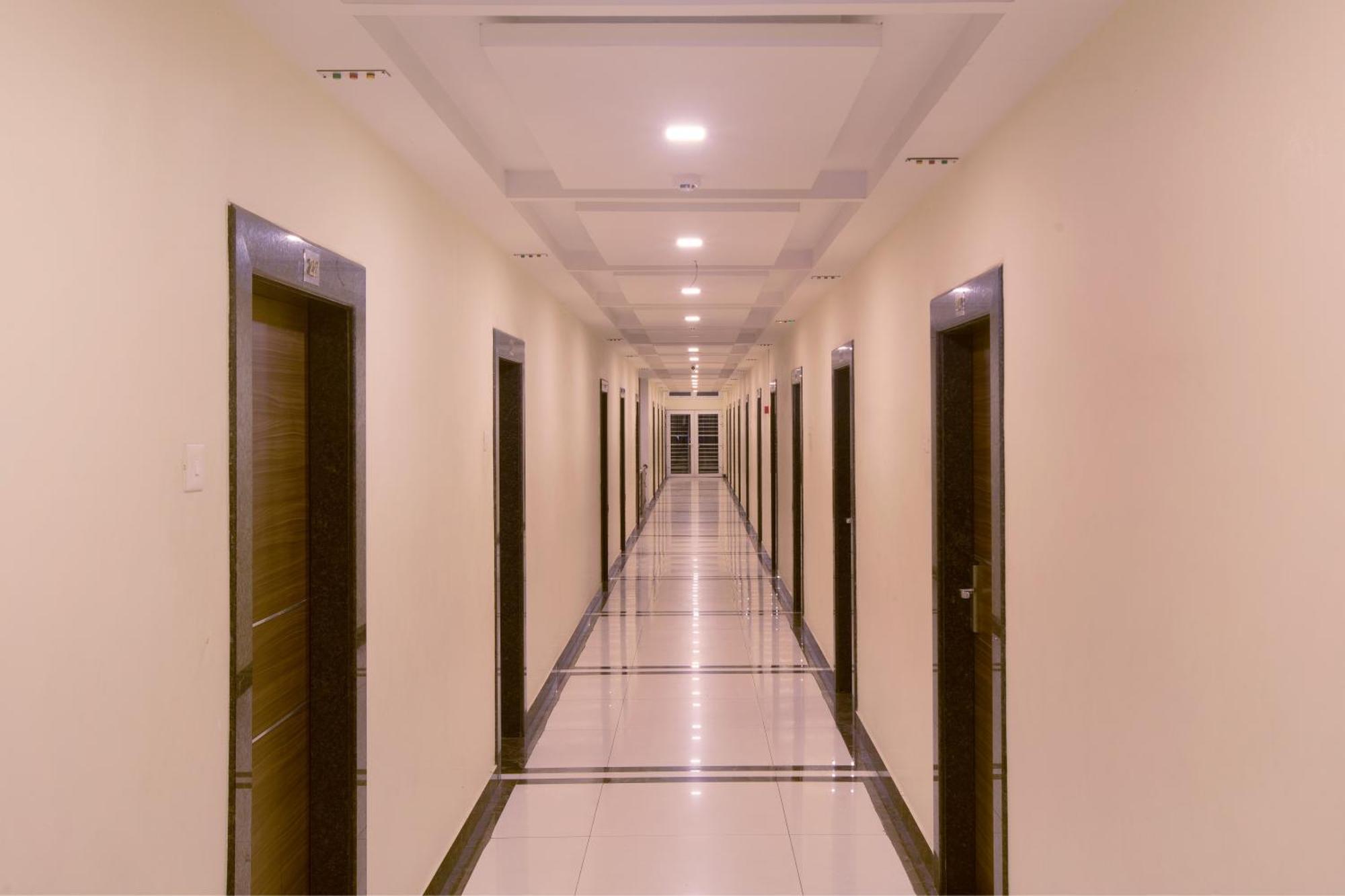 Manjhi Residency Tiruchirappalli Exterior foto