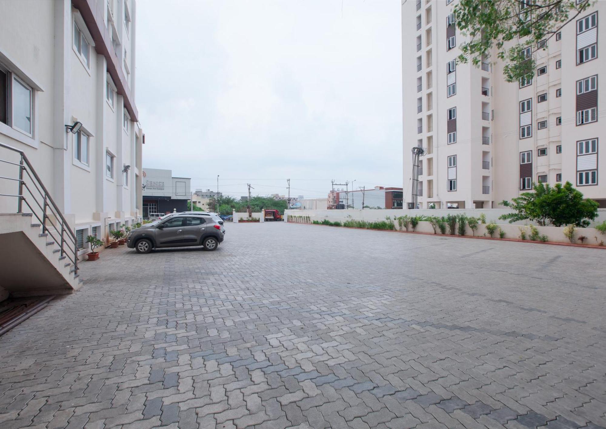 Manjhi Residency Tiruchirappalli Exterior foto